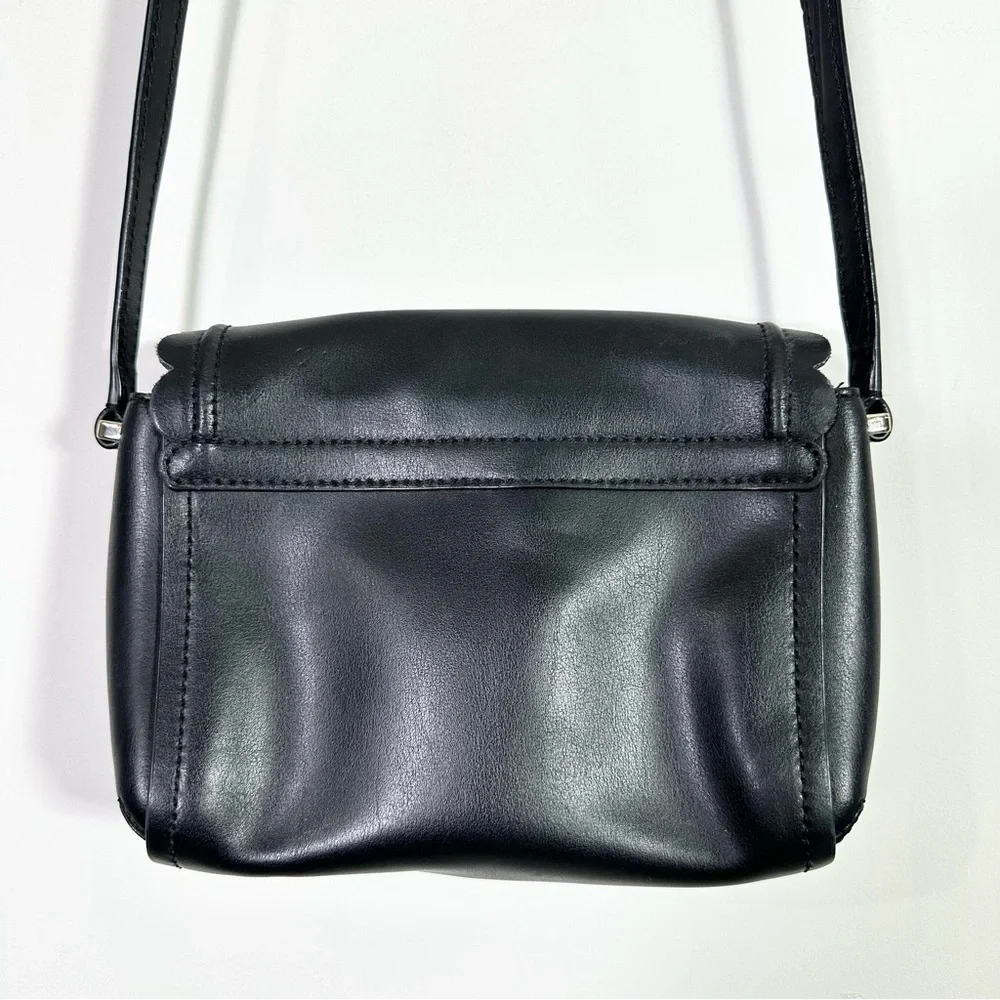 Kate Spade Black Leather Gold Hardware Scalloped Crossbody Bag